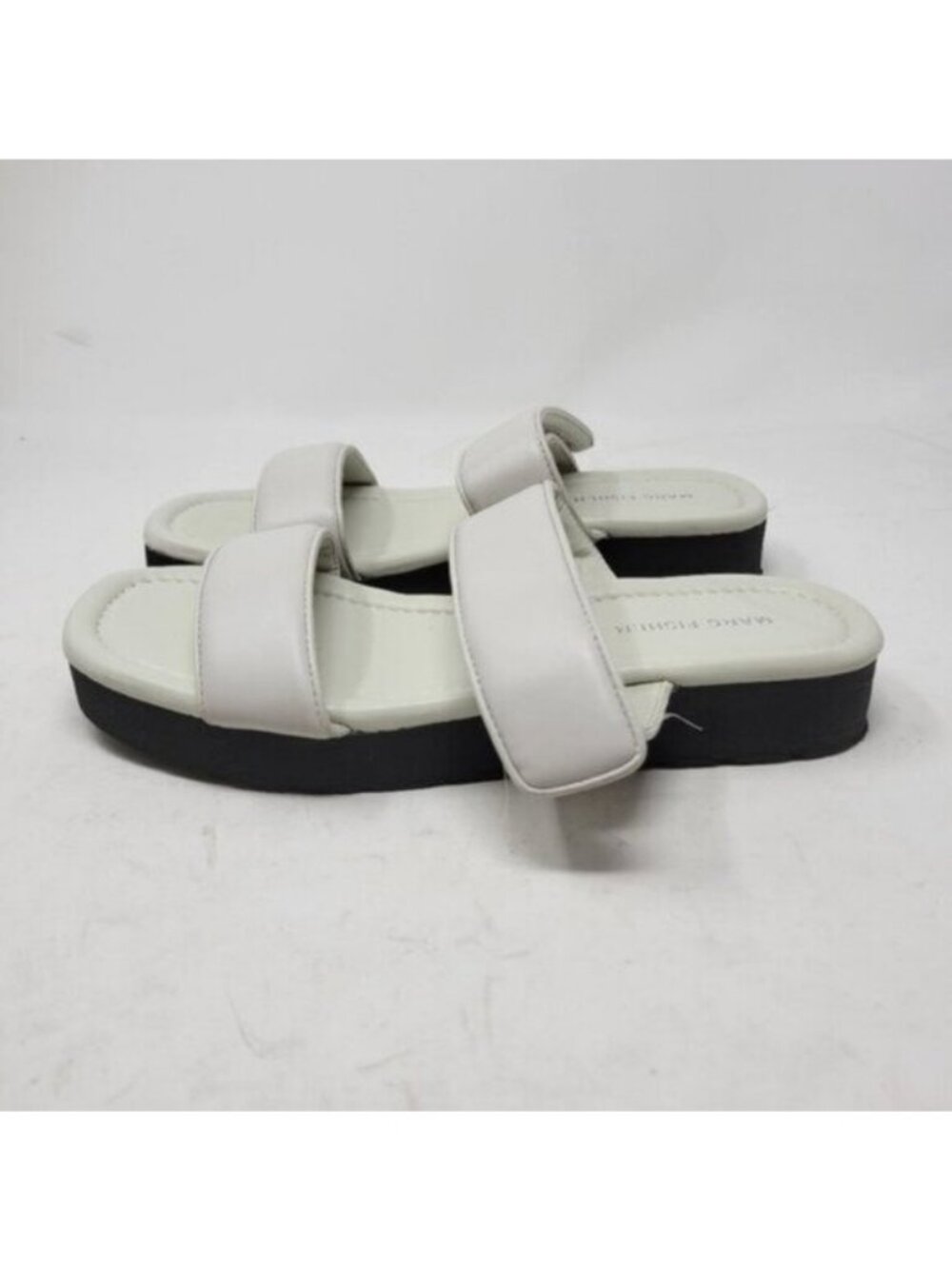Marc Fisher | Double Strap Cushioned Kina Round Toe Platform Sandals White Gray - Picture 5 of 11